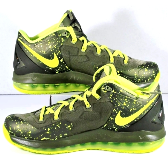 Nike Other - Lebron 11's pack